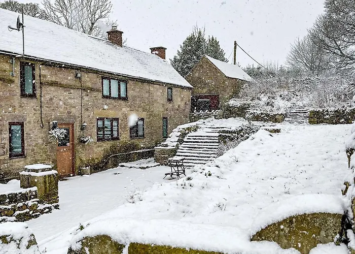 Dewy Lane Farm House